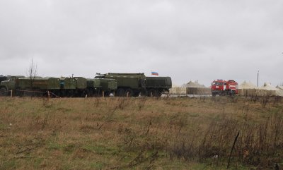 на бывшем аэродроме у города Валуйки Белогородской области, недалеко от границы с Украиной, с конца марта 2014 года создана передовая база армейской авиации ВВС России, где сосредоточены боевые вертолёты Ми-24П и Ми-24ПН, транспортно-десантные вертолёты Ми-8МТВ и вертолёты-постановщики помех Ми-8СМВ